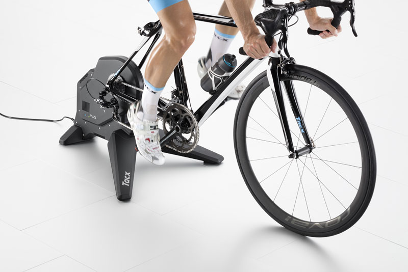 Trenažer-interaktivni Flux Smart T2900 Tacx